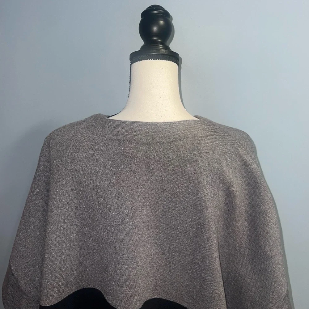Charlie paige- grey and black top - Picture 4 of 6